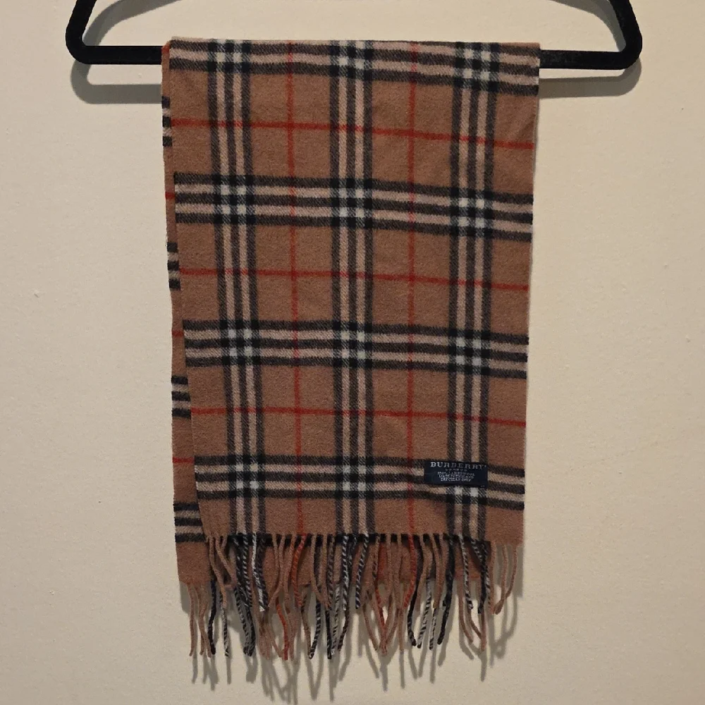 Burberry Classic Tan and Black Plaid Scarf